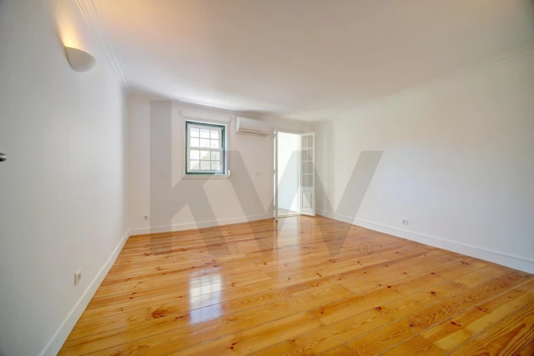 Apartamento T2 para Venda em Estrela Foto 6