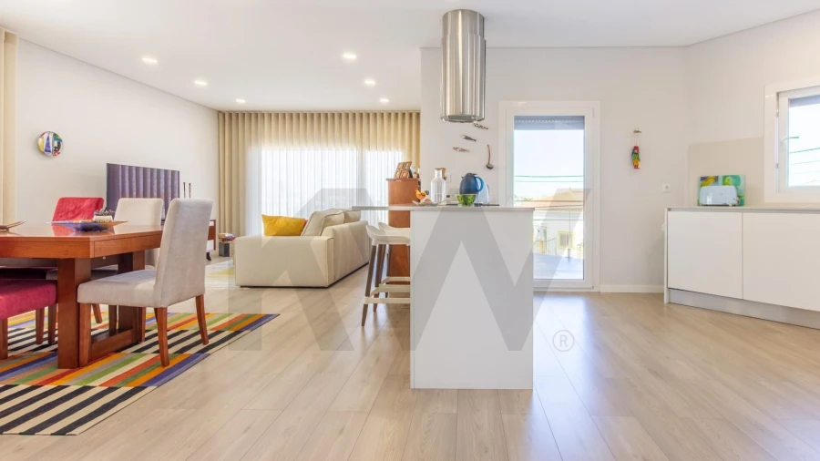 Apartamento T2 para Venda em Azeitão (São Lourenço e São Simão)