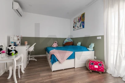 Moradia T3 para Venda em Fernao Ferro