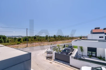 Moradia T3 para Venda em Fernao Ferro