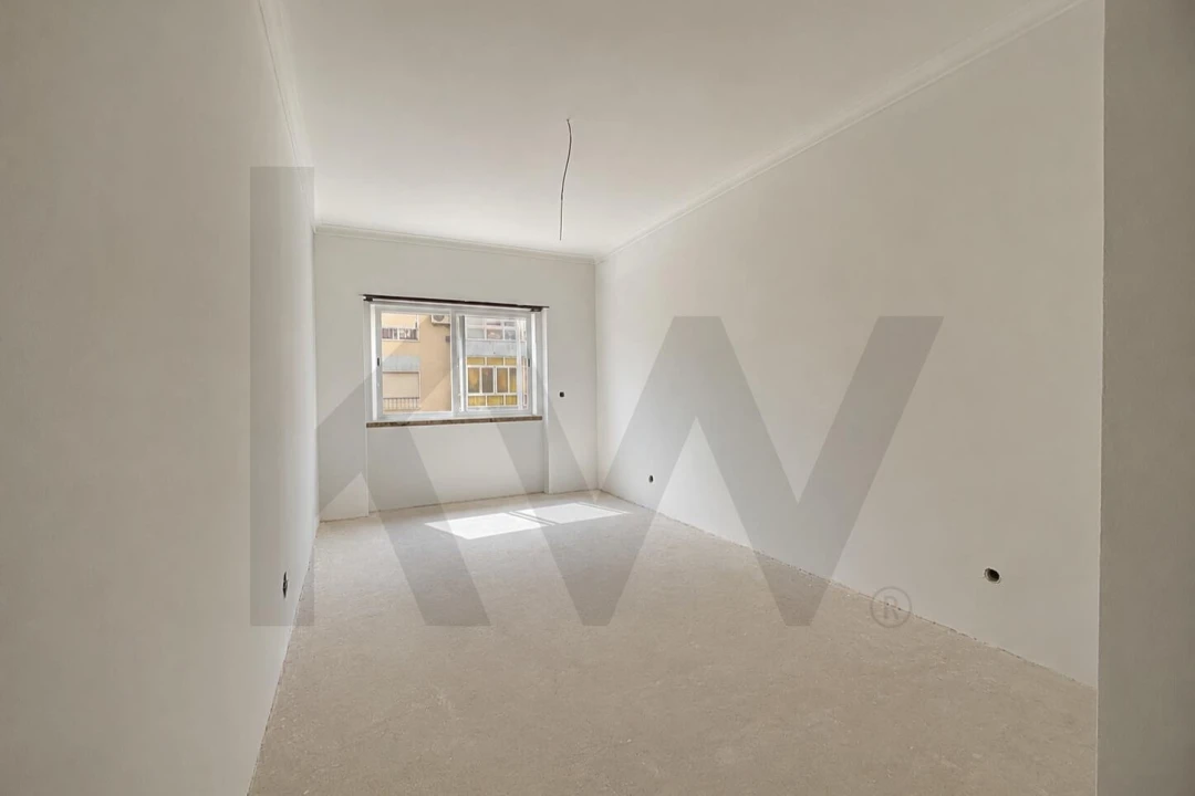 Apartamento T2 para Venda em Massamá e Monte Abraão Foto 11