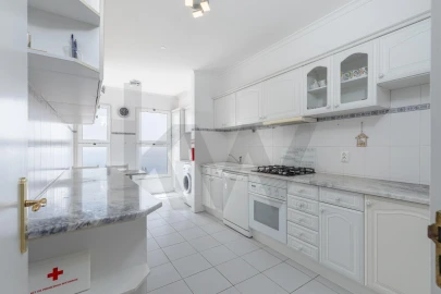 Apartamento T2 para Venda em Caniço