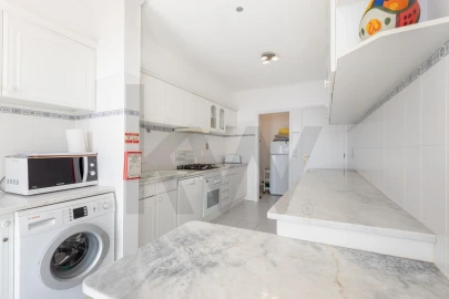 Apartamento T2 para Venda em Caniço