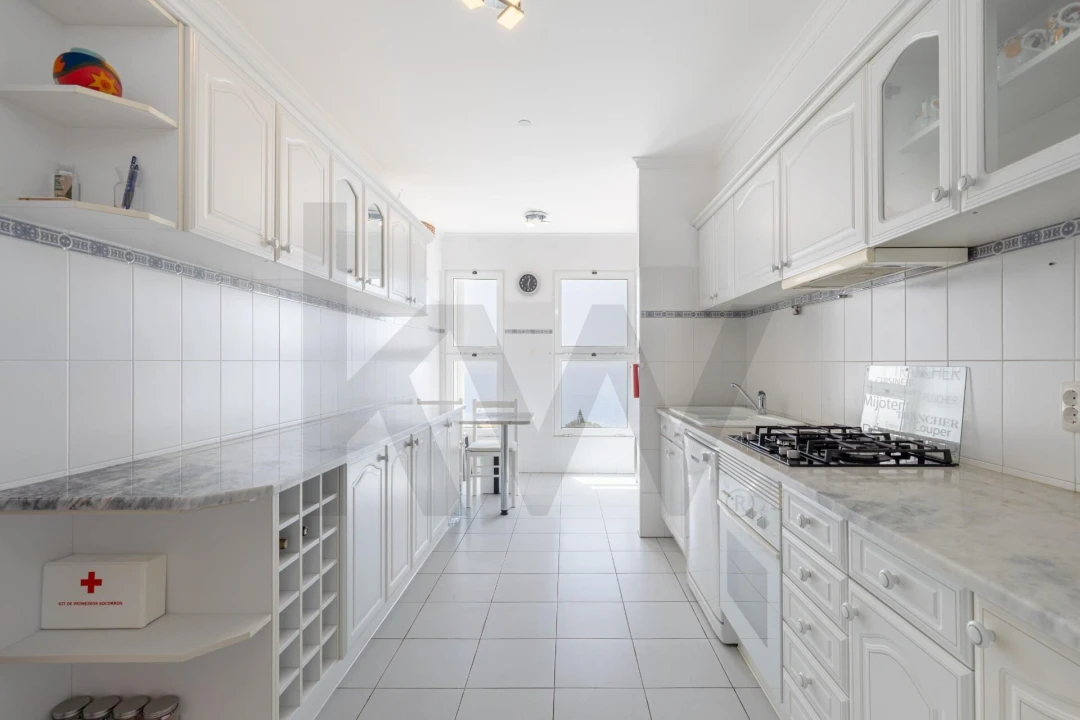 Apartamento T2 para Venda em Caniço Foto 14