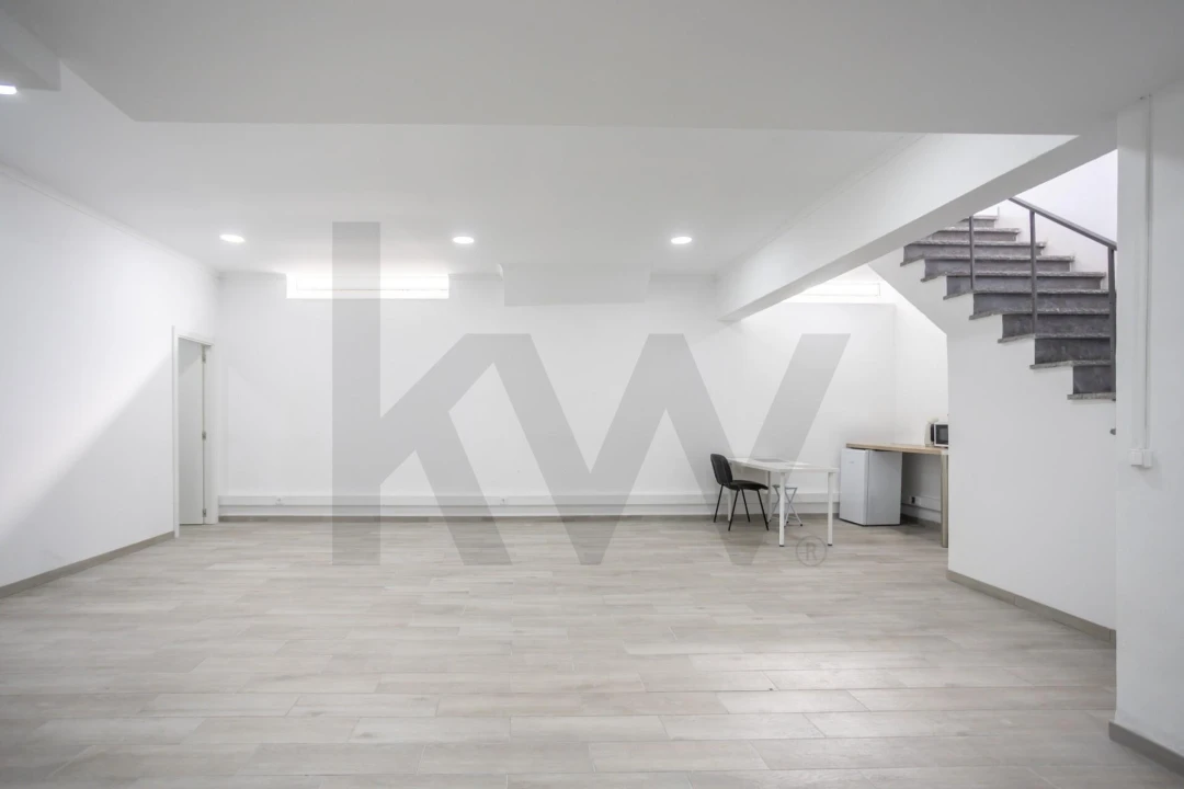 Loja para Venda em Corroios Foto 19