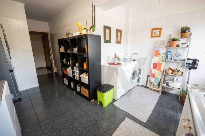 Apartamento T2 para Venda em Sé Nova, Santa Cruz, Almedina e São Bartolomeu