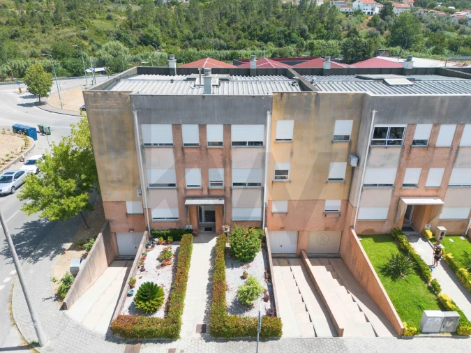 Apartamento T2 para Venda em Sé Nova, Santa Cruz, Almedina e São Bartolomeu Foto 2