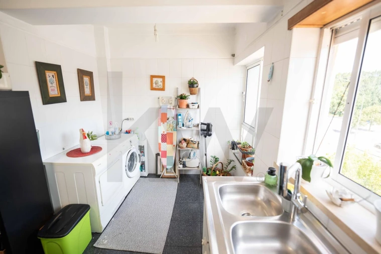 Apartamento T2 para Venda em Sé Nova, Santa Cruz, Almedina e São Bartolomeu Foto 19