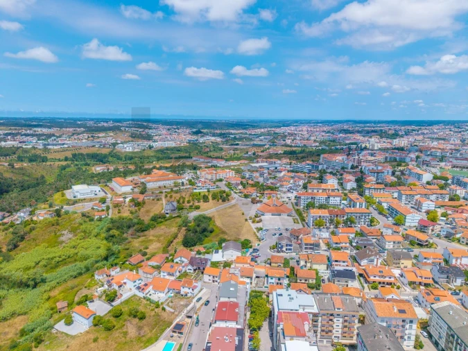 Moradia T6 para Venda em Leiria, Pousos, Barreira e Cortes Foto 39