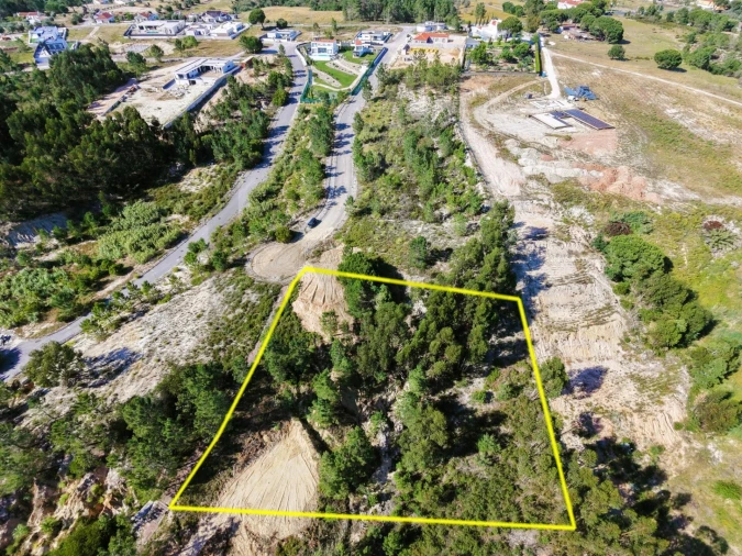 Terreno para Venda em Azambuja Foto 4