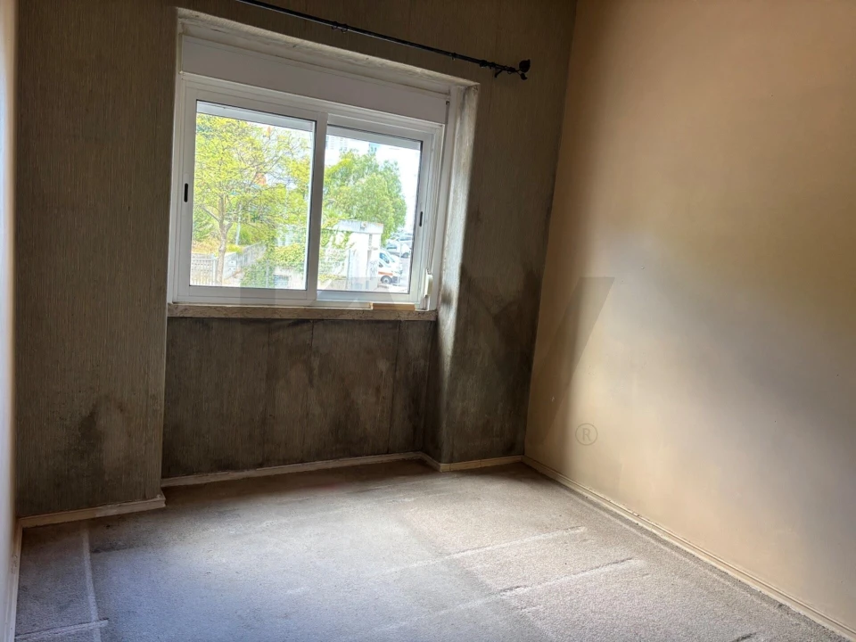 Apartamento T2 para Venda em Alfragide Foto 5