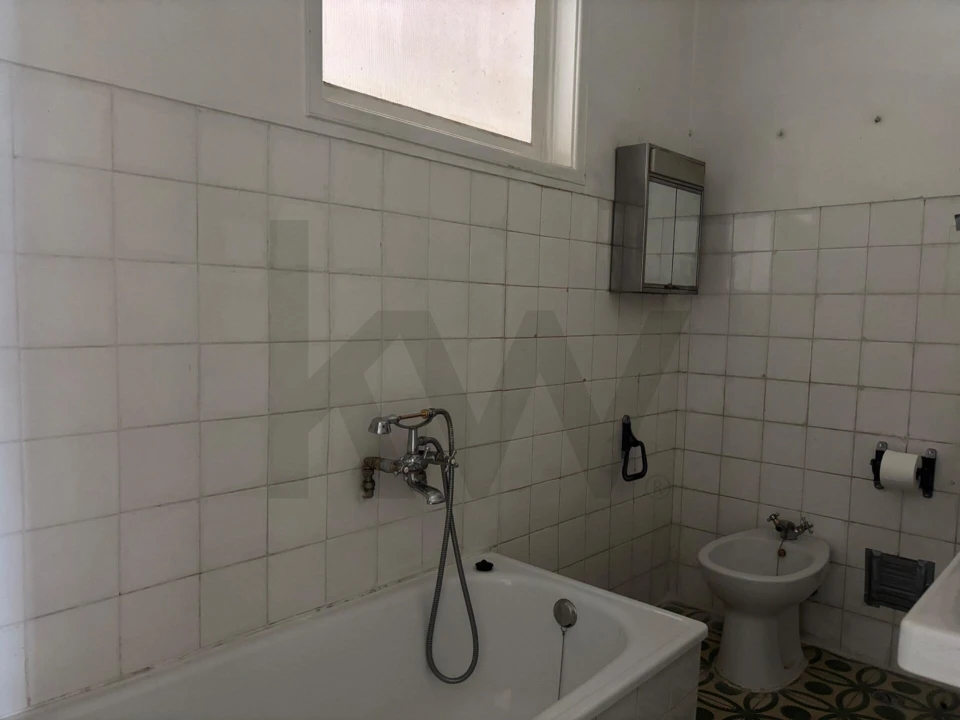 Apartamento T2 para Venda em Alfragide Foto 4