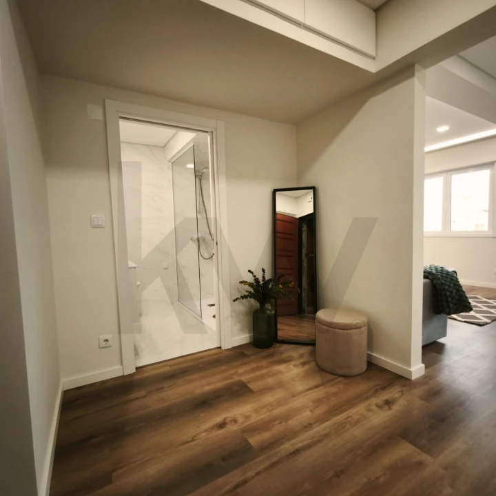 Apartamento T3 para Venda em Benfica Foto 12