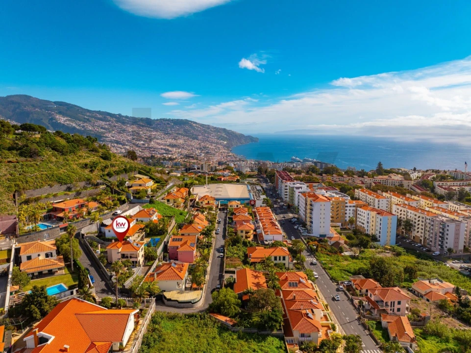 Moradia T3 para Venda em São Martinho Foto 67