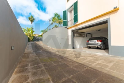 Moradia T3 para Venda em São Martinho