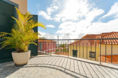 Moradia T3 para Venda em São Martinho