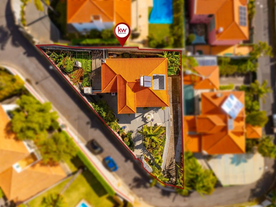 Moradia T3 para Venda em São Martinho Foto 7
