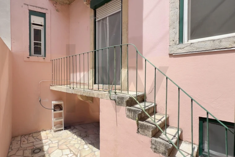 Apartamento T1 para Venda em Arroios Foto 25