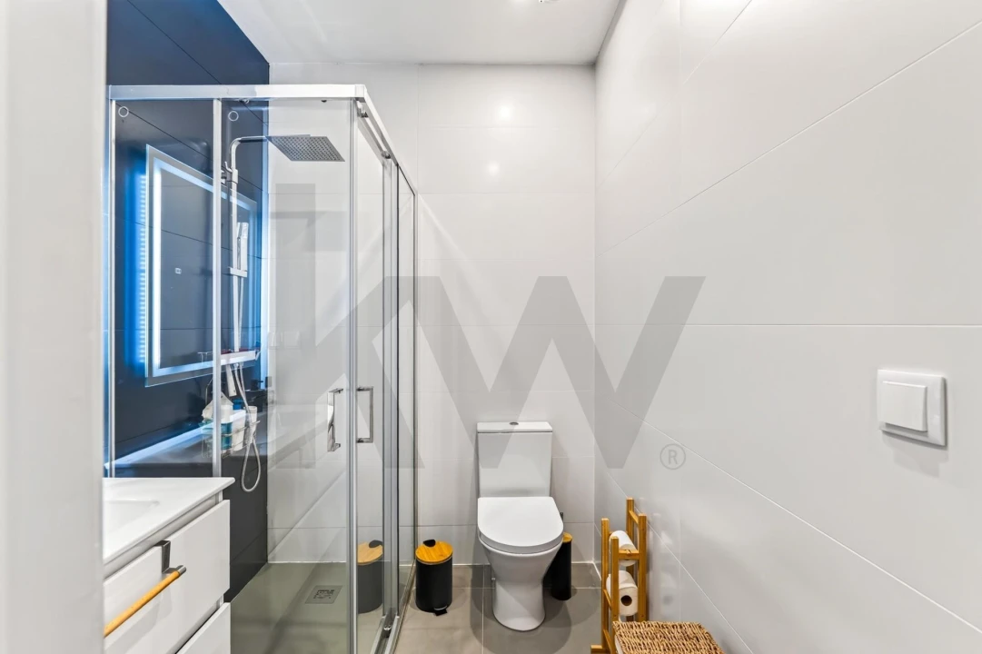 Apartamento T1 para Venda em Arroios Foto 11