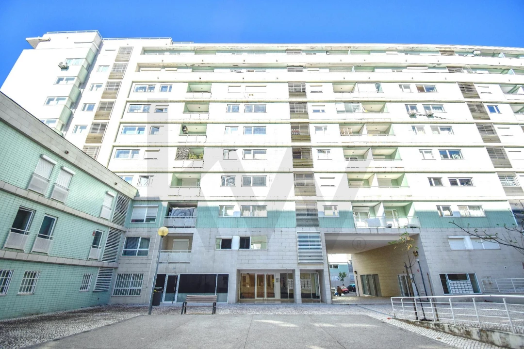 Apartamento T1 para Venda em Santa Clara Foto 25