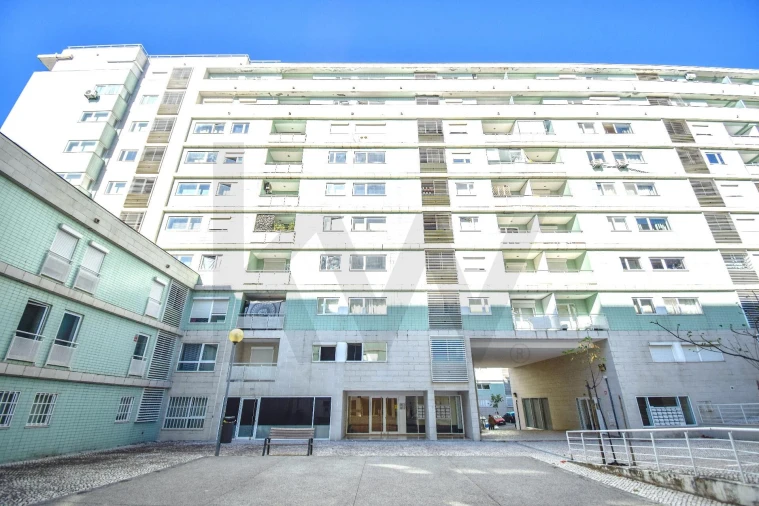 Apartamento T1 para Venda em Santa Clara Foto 25