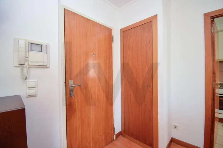 Apartamento T1 para Venda em Santa Clara Foto 19