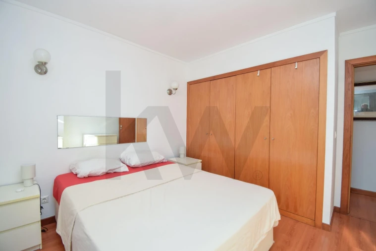 Apartamento T1 para Venda em Santa Clara Foto 11