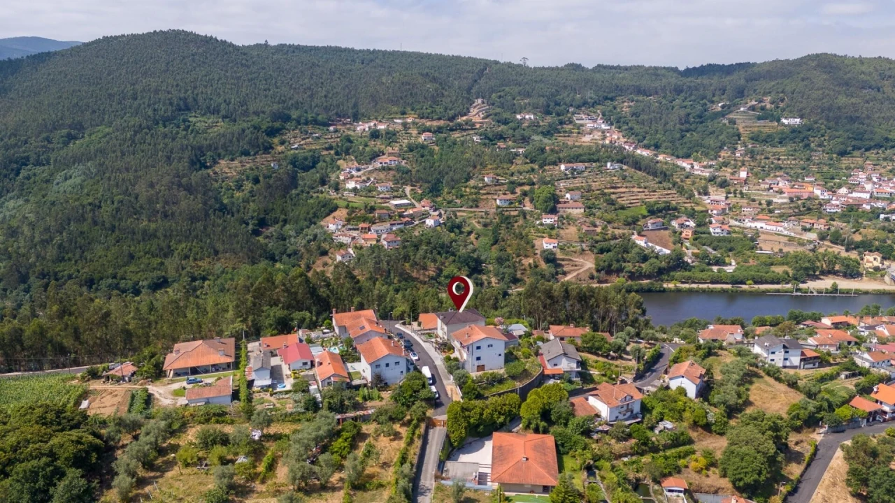 Moradia T3 para Venda em Raiva, Pedorido e Paraíso Foto 49