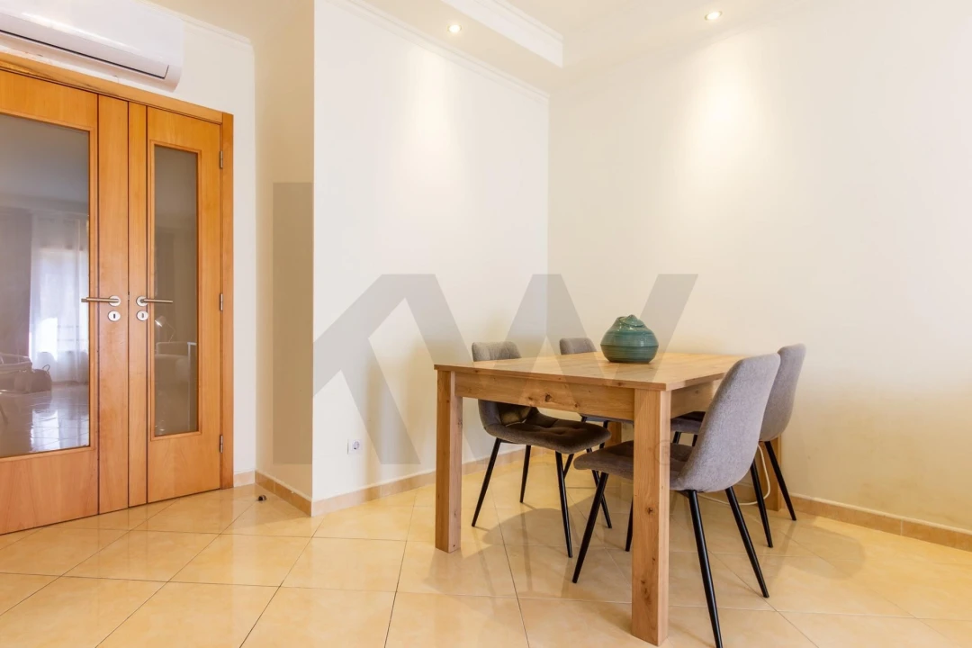 Apartamento T2 para Venda em Seixal, Arrentela e Aldeia de Paio Pires Foto 3