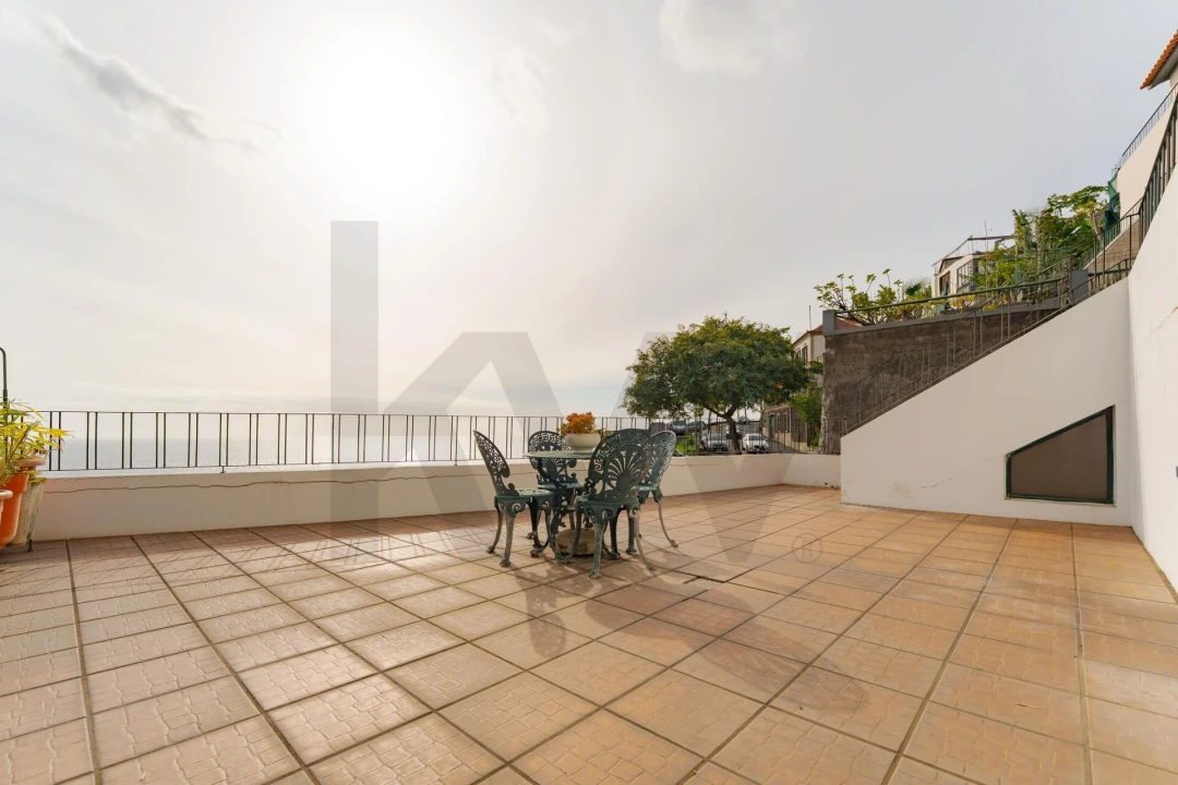 Moradia T3 para Venda em São Martinho Foto 21