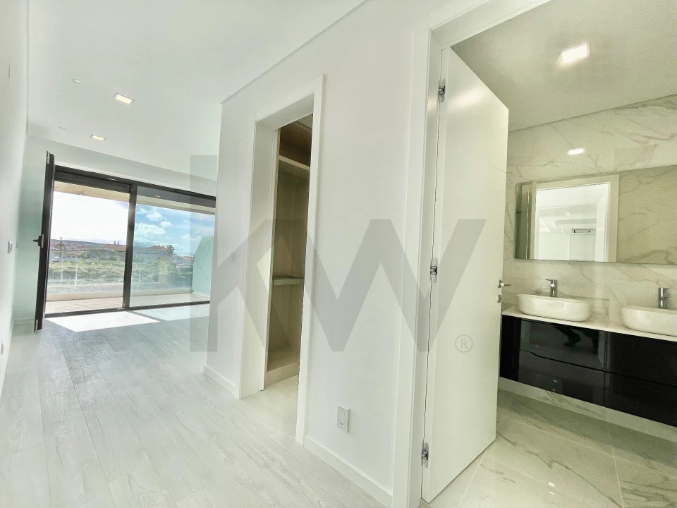 Apartamento T2 para Arrendamento em Ericeira Foto 11