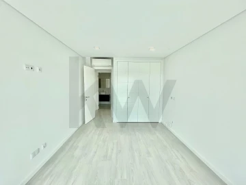 Apartamento T2 para Arrendamento em Ericeira