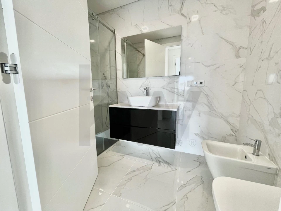 Apartamento T2 para Arrendamento em Ericeira Foto 10