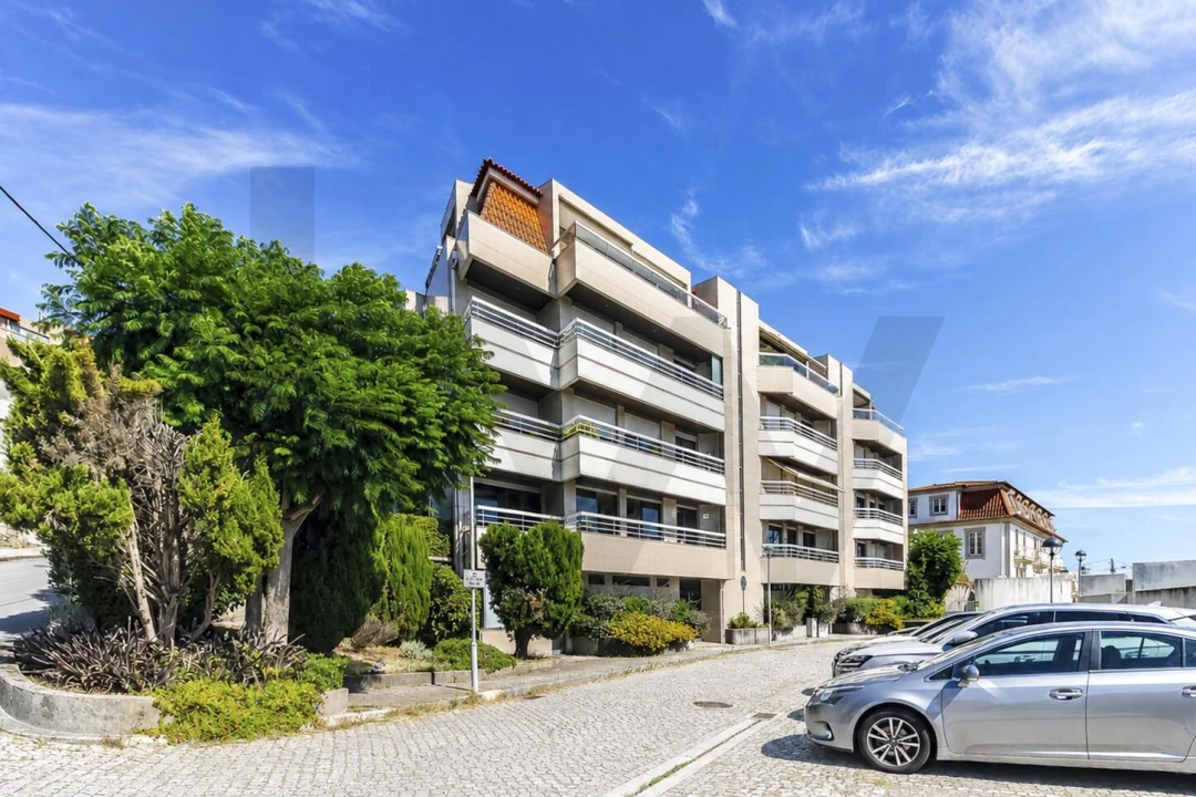 Apartamento T3 para Arrendamento em Gondomar (São Cosme), Valbom e Jovim Foto 2