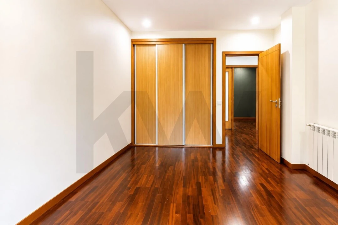 Apartamento T3 para Arrendamento em Gondomar (São Cosme), Valbom e Jovim Foto 26