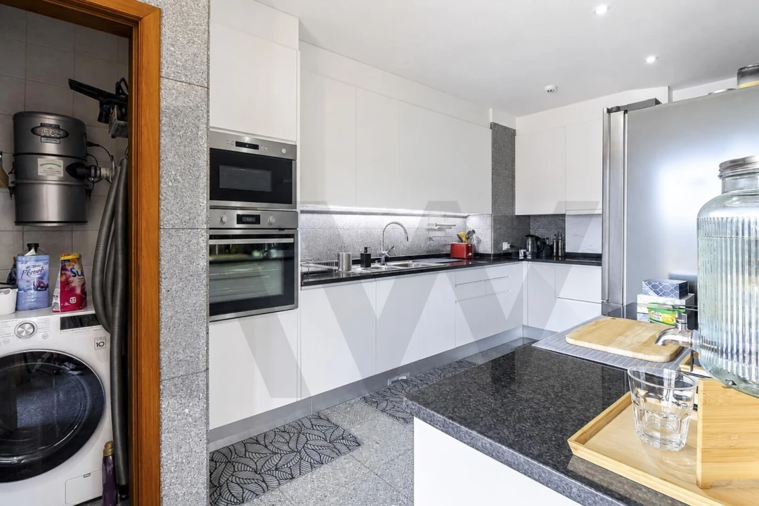 Apartamento T3 para Arrendamento em Gondomar (São Cosme), Valbom e Jovim Foto 24