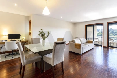 Apartamento T3 para Arrendamento em Gondomar (São Cosme), Valbom e Jovim