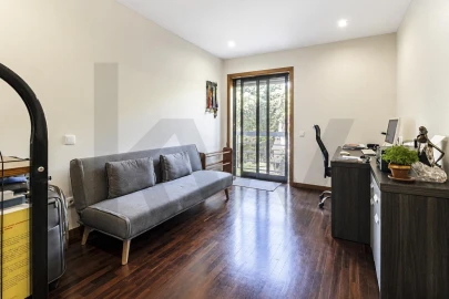 Apartamento T3 para Arrendamento em Gondomar (São Cosme), Valbom e Jovim