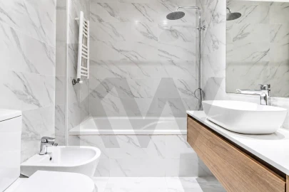 Apartamento T3 para Arrendamento em Gondomar (São Cosme), Valbom e Jovim