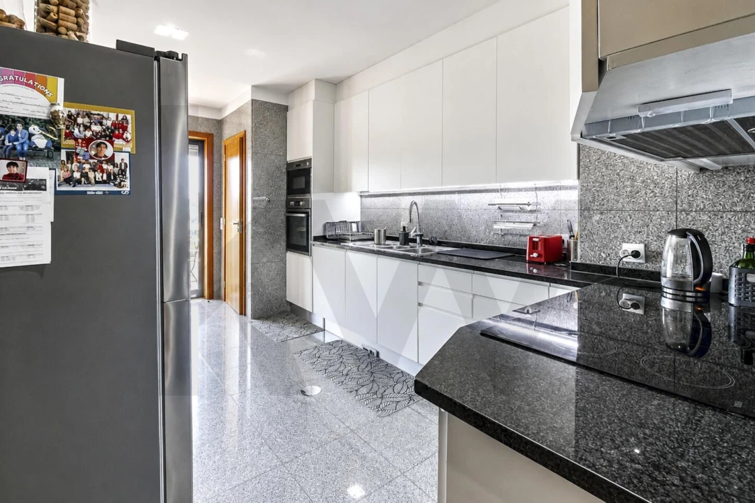 Apartamento T3 para Arrendamento em Gondomar (São Cosme), Valbom e Jovim Foto 20