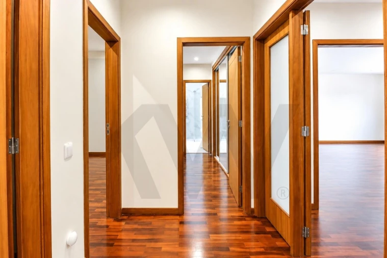 Apartamento T3 para Arrendamento em Gondomar (São Cosme), Valbom e Jovim Foto 25