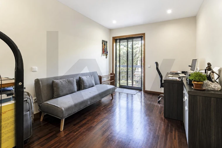 Apartamento T3 para Arrendamento em Gondomar (São Cosme), Valbom e Jovim Foto 36