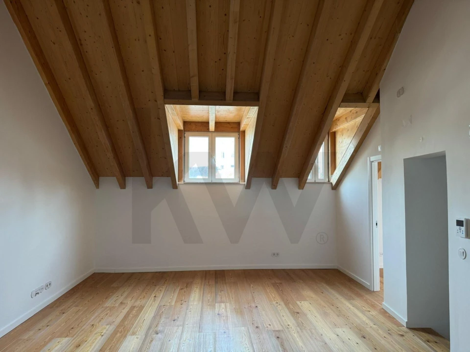 Apartamento T2 para Venda em Santa Maria Maior Foto 4