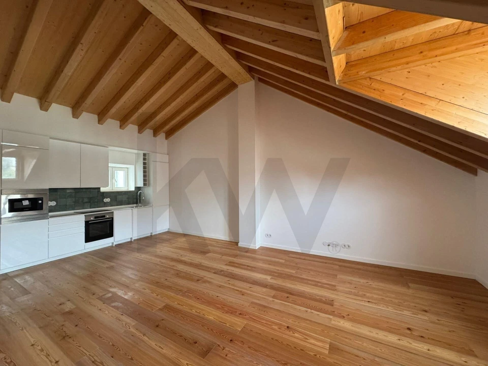 Apartamento T2 para Venda em Santa Maria Maior Foto 2