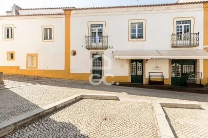 Moradia T4 para Venda em Évora (São Mamede, Sé, São Pedro e Santo Antão)