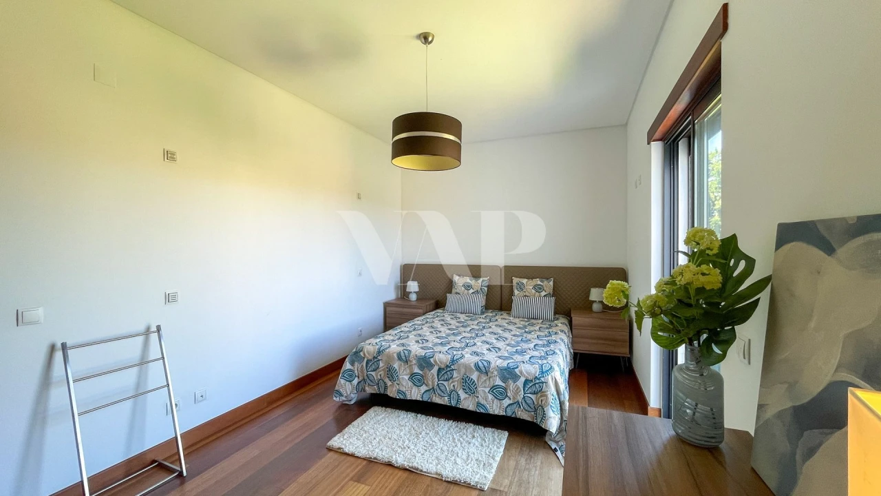 Apartamento T2 para Venda em Quarteira Foto 23