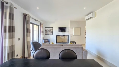 Apartamento T2 para Venda em Quarteira