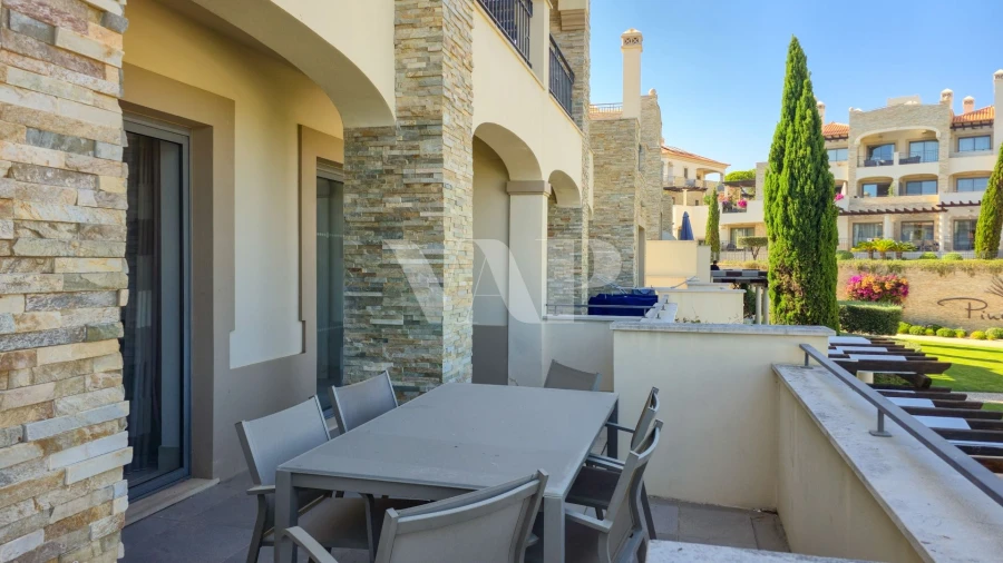 Apartamento T2 para Venda em Quarteira Foto 10