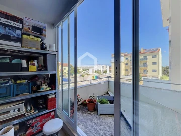 Apartamento T2 para Venda em Caldas da Rainha - Santo Onofre e Serra do Bouro