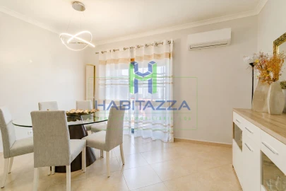 Apartamento T3 para Venda em Lagos (São Sebastião e Santa Maria)